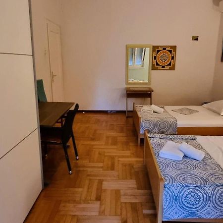 Apartment O.K. Split Bagian luar foto